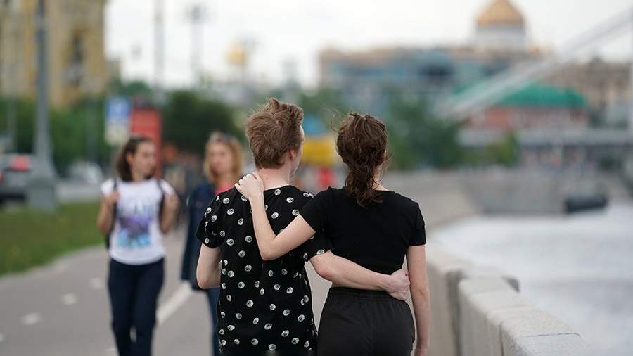 Семейные пары для секса в москве порно видео